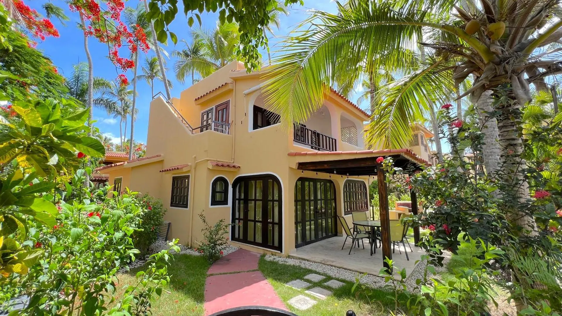 Serenara Village Playa Los Corales Punta Cana