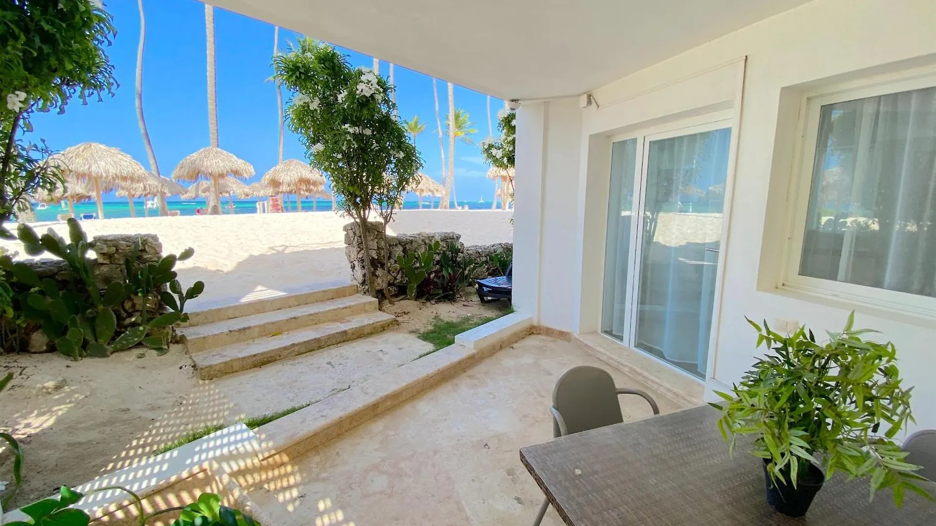 Serenara Village Playa Los Corales Punta Cana