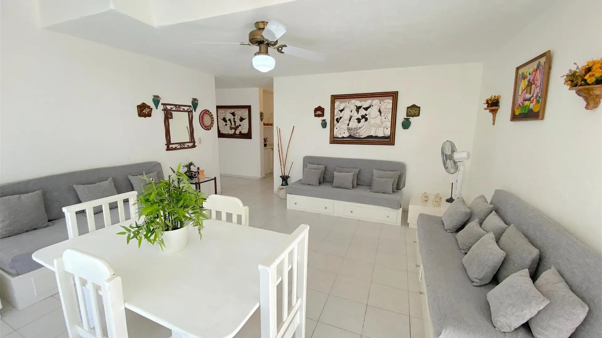Serenara Village Playa Los Corales بونتا كانا فندق