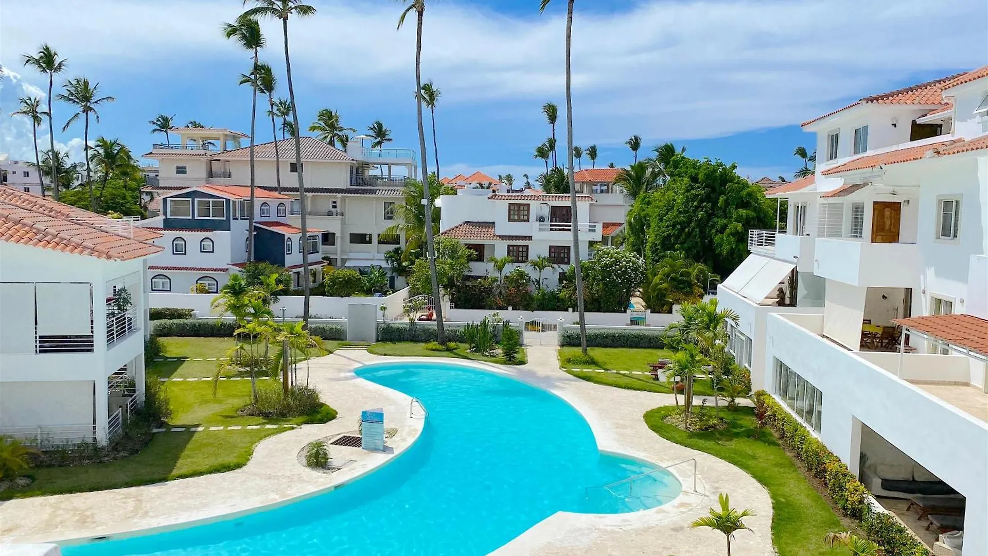 Serenara Village Playa Los Corales بونتا كانا 5*,  جمهورية الدومينيكان